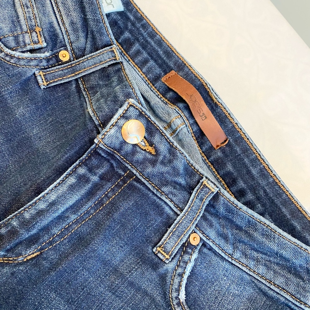 Joe’s Jeans “The Honey” Curvy Bootcut – Dark Denim (NWOT)